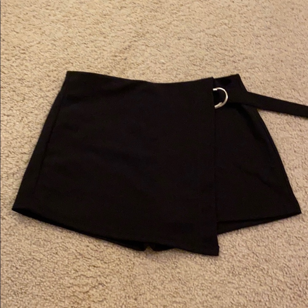 Skort